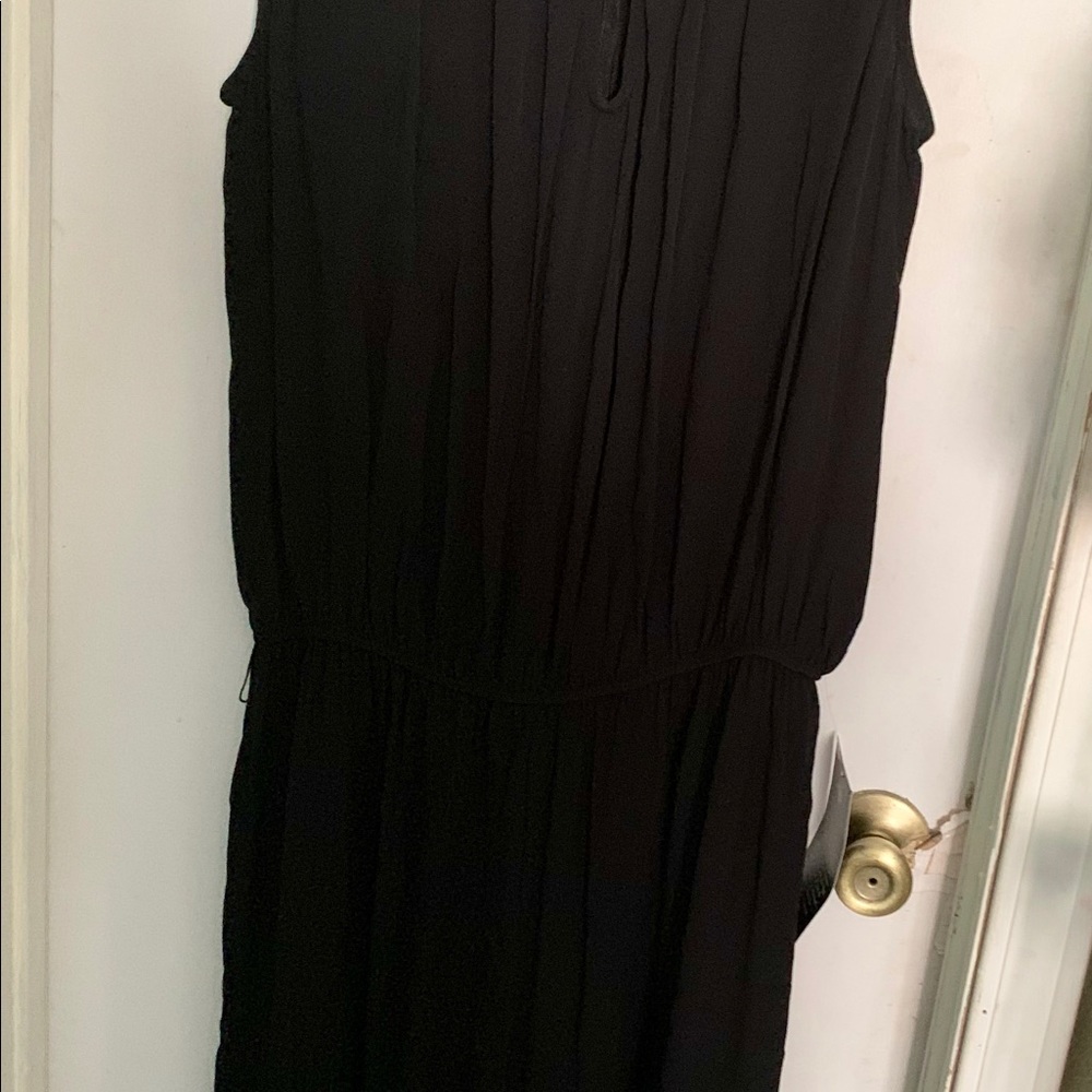 Plus size black jumpers